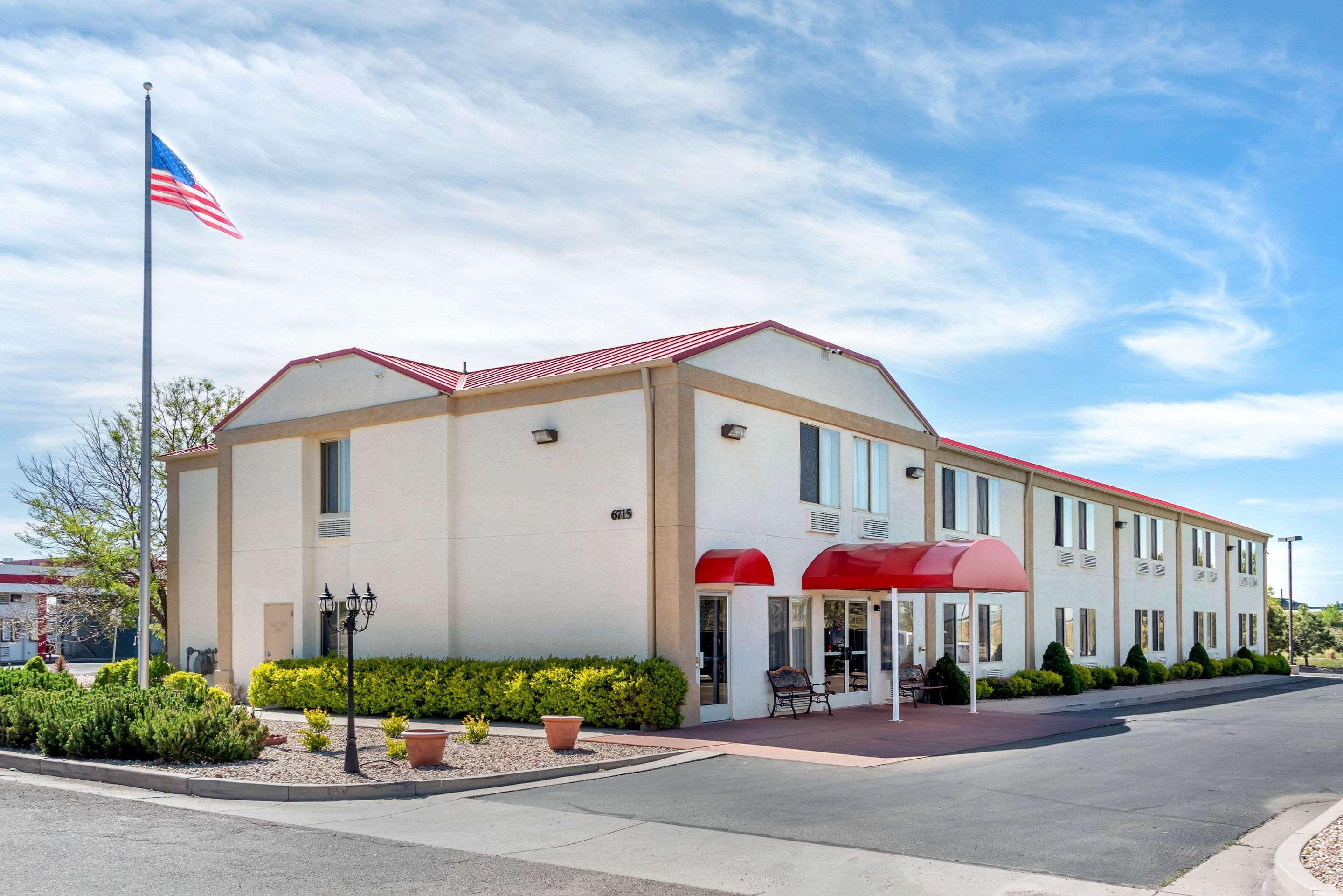 Econo Lodge Airport/Colorado Springs Buitenkant foto